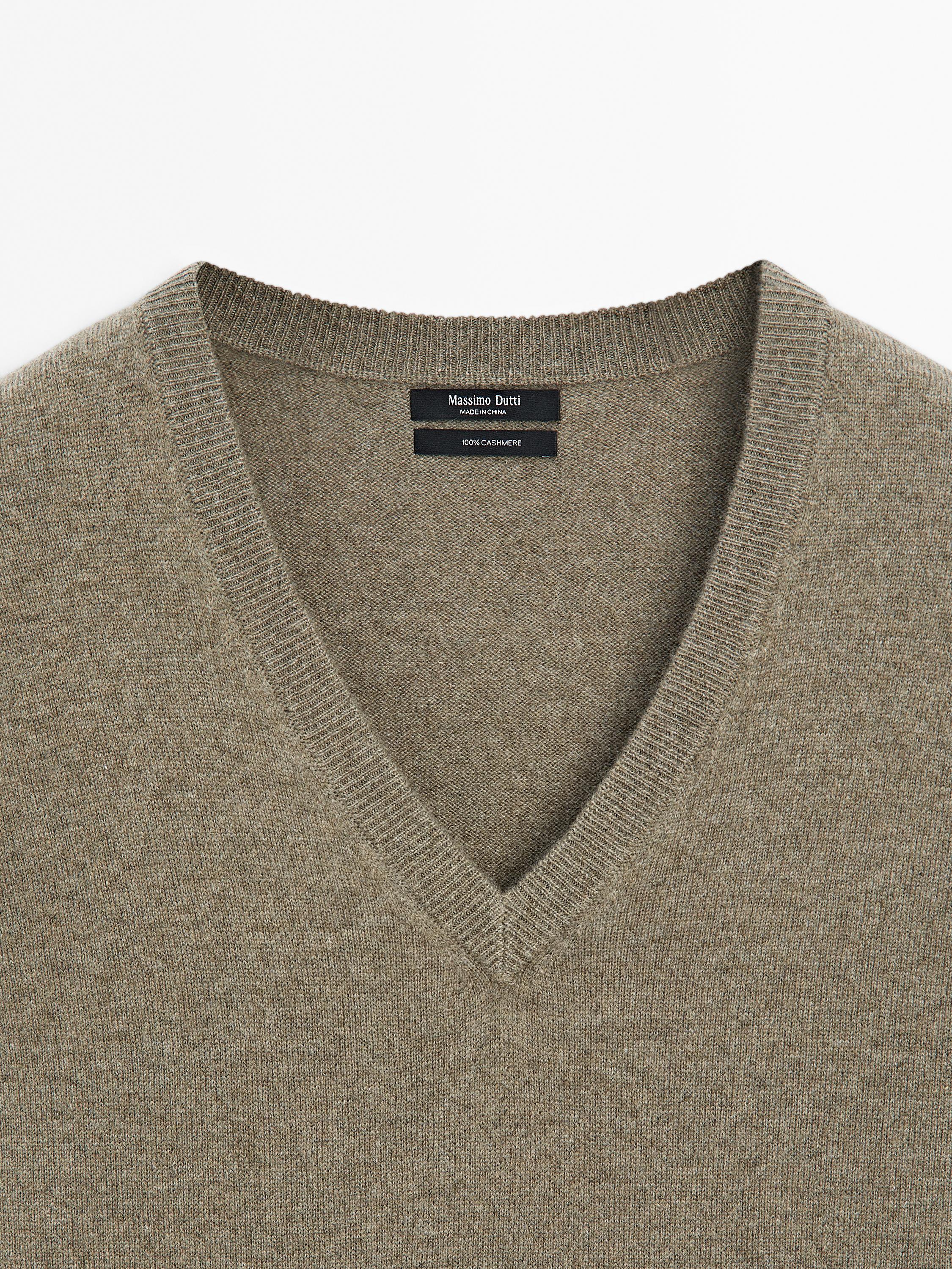 Knit 100% cashmere V-neck sweater